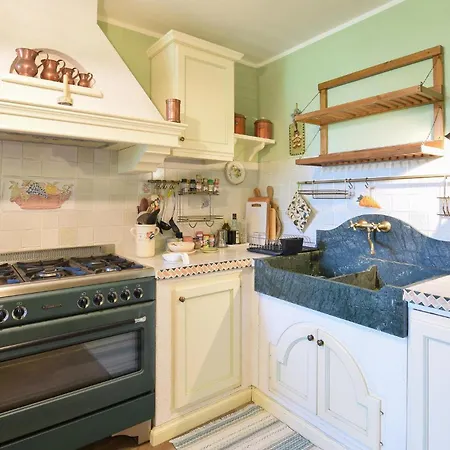 Сasa de vacaciones Cozy In With Wifi